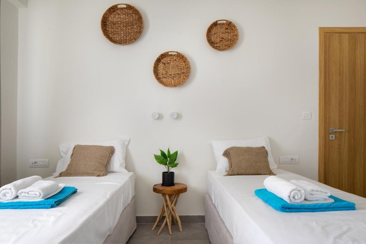 S U E N O - Studios And Apartments, With Shared Pool Kato Daratso Esterno foto